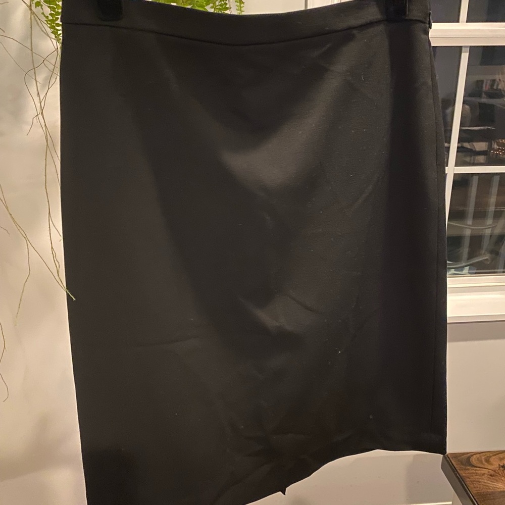 BCBG pencil skirt size 8